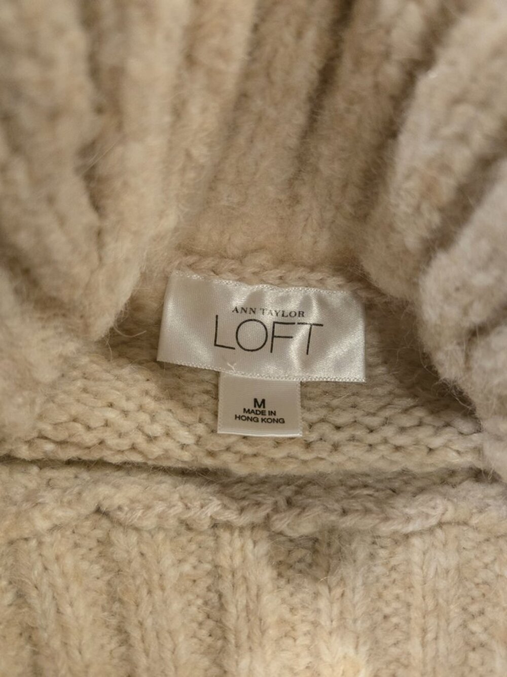 LOFT Turtleneck Sweater Cream Chunky Knit Alpaca Wool Blend Size M - Picture 2 of 15